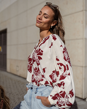 Bluse Blumenmuster